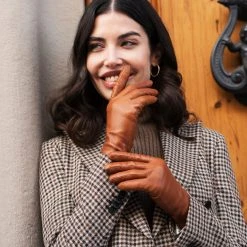 Fratelli Orsini Isabella (cognac) - Lambskin Leather Gloves With Cashmere Lining & Touchscreen 21 Fratelli Orsini Isabella (cognac) - Lambskin Leather Gloves With Cashmere Lining & Touchscreen