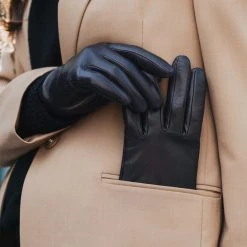 Fratelli Orsini Isabella (black) - Lambskin Leather Gloves With Cashmere Lining Women's Gloves