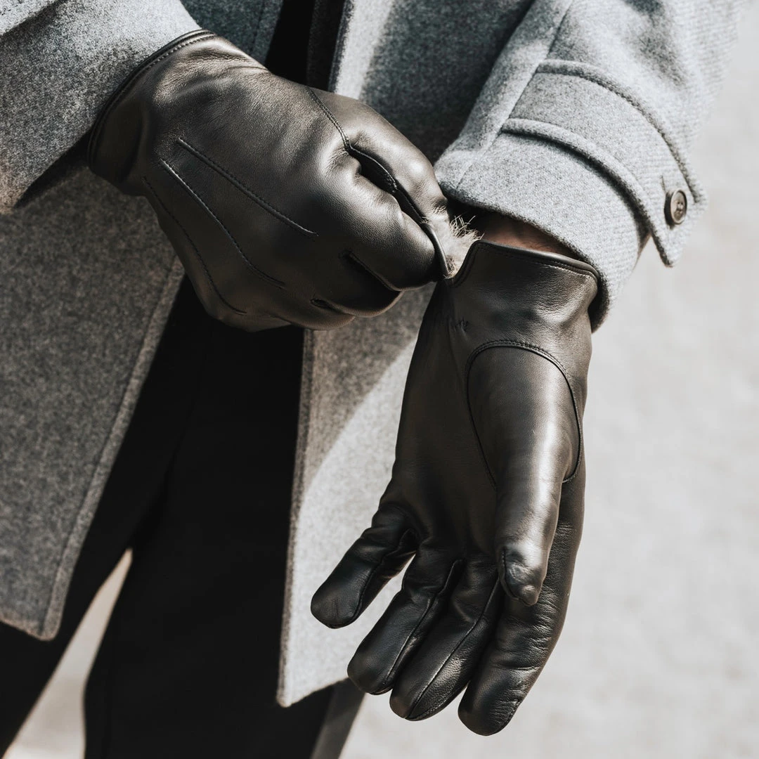 Fratelli Orsini Marco (black) - Lambskin Leather Gloves With White Fur Lining Men's Gloves Fratelli Orsini Marco (black) - Lambskin Leather Gloves With White Fur Lining Men's Gloves